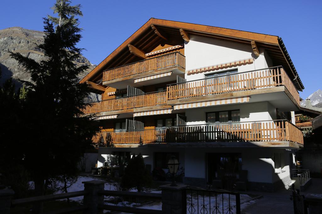 Appartamento Haus Andorra Zermatt Esterno foto