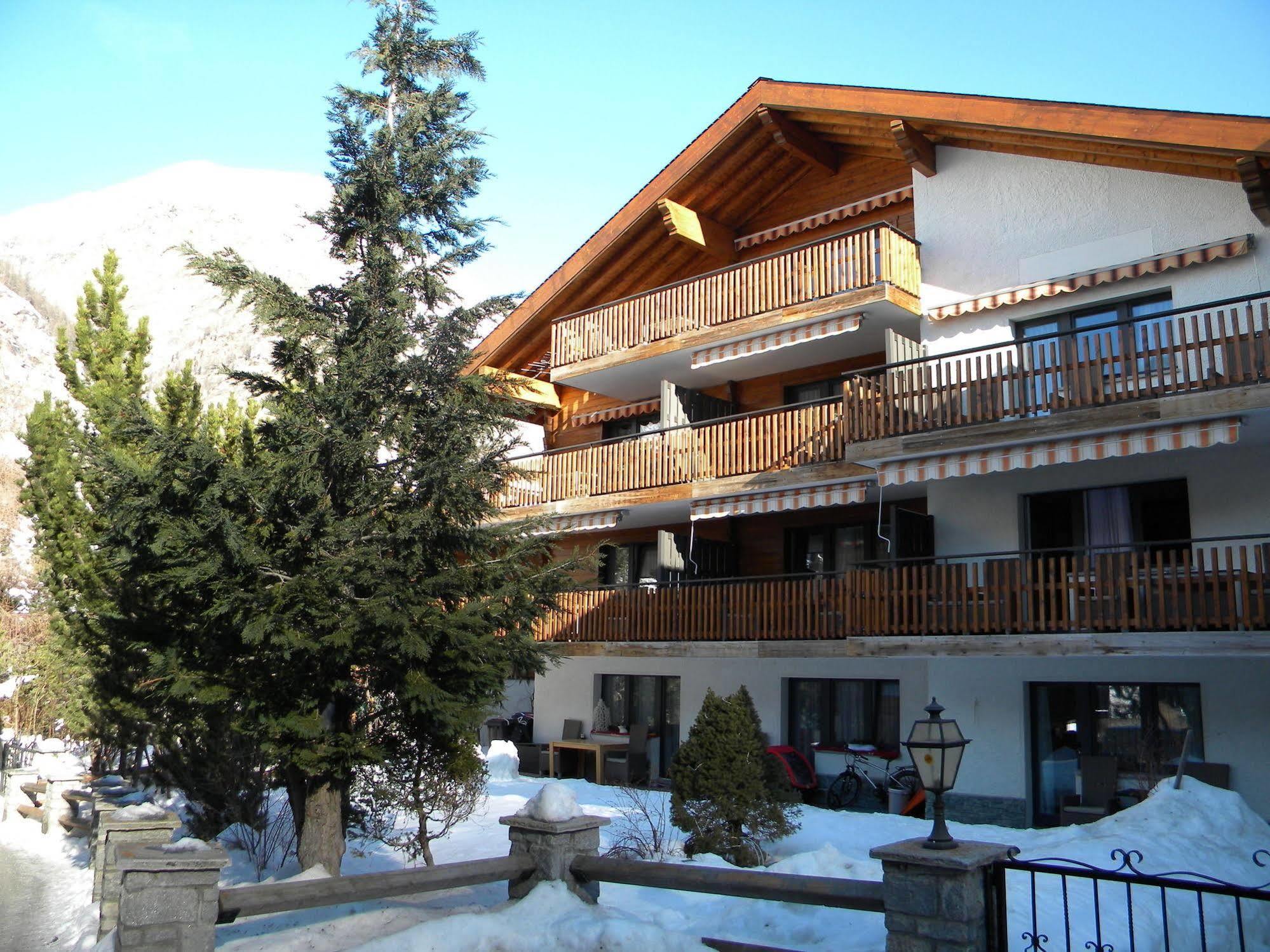 Appartamento Haus Andorra Zermatt Esterno foto